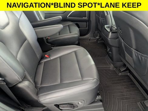 Used 2023 Kia Telluride S AWD/4WD image 29