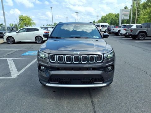 Used 2023 Jeep Compass Limited w/ Elite Group AWD/4WD image 3