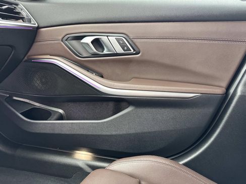 Used 2022 BMW 330i xDrive Sedan w/ Premium Package image 22