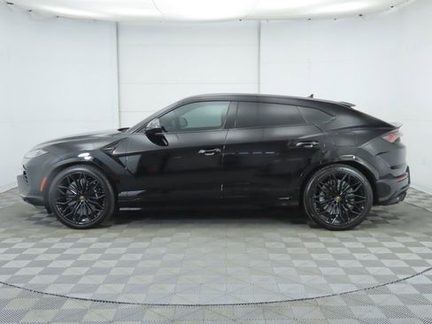 Used 2025 Lamborghini Urus SE image 8