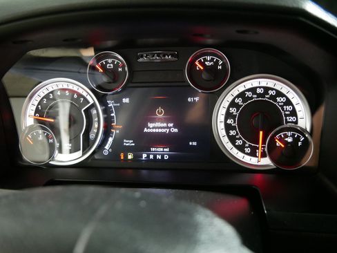 Used 2014 RAM 1500 Sport w/ Convenience Group AWD/4WD image 21