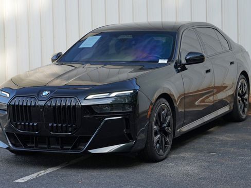 Used 2023 BMW 740i RWD image 56