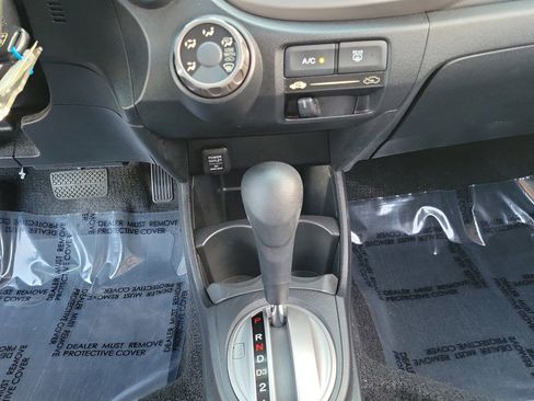 Used 2013 Honda Fit image 22