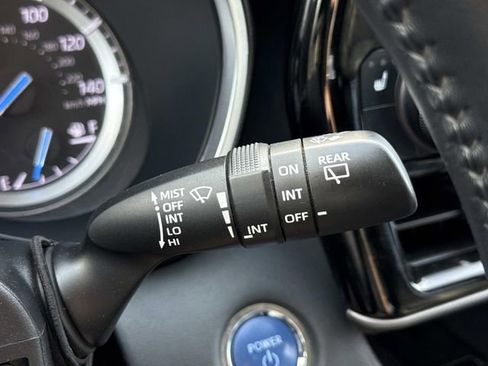 Used 2022 Toyota Highlander XLE image 26