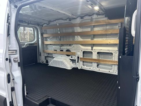 Used 2024 Ford Transit 250 Low Roof w/ Exterior Upgrade Package image 17