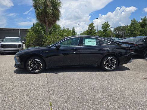 New 2026 Hyundai Sonata SEL FWD image 3