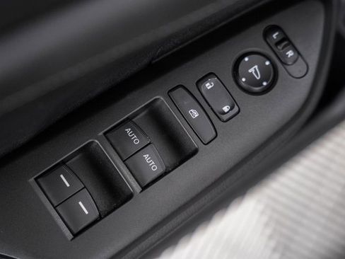 Used 2018 Honda Civic EX-L image 31