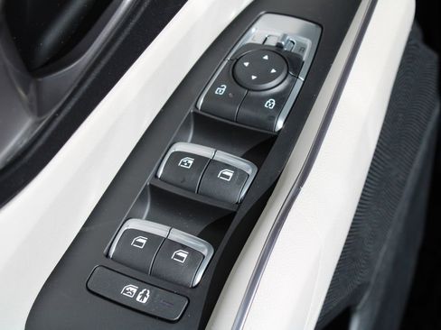 New 2026 Kia Sorento S FWD image 20