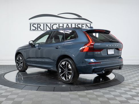 New 2026 Volvo XC60 T8 Plus w/ Climate Package AWD/4WD image 7