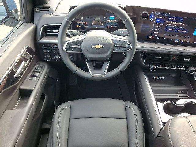 Used 2026 Chevrolet Tahoe LT w/ Comfort Package AWD/4WD image 3