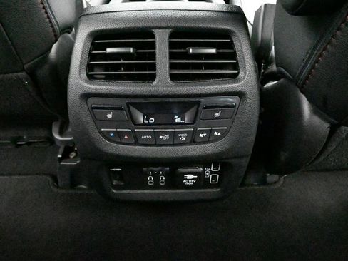 Used 2022 Honda Pilot Black Edition image 14