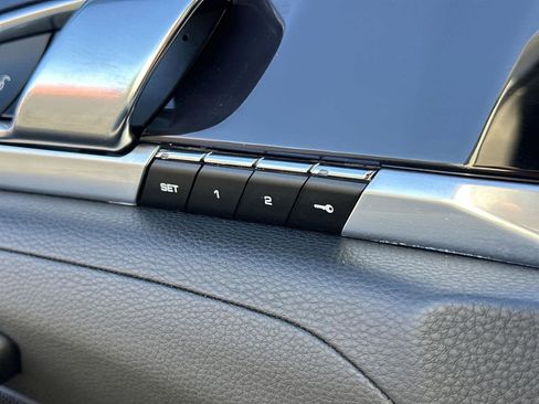 Used 2016 Porsche Panamera Edition image 30