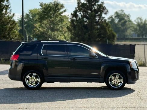 Used 2013 GMC Terrain SLT w/ Chrome and Technology Package FWD image 7