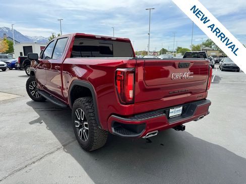 Used 2025 GMC Sierra 1500 AT4 w/ AT4 Premium Package image 5