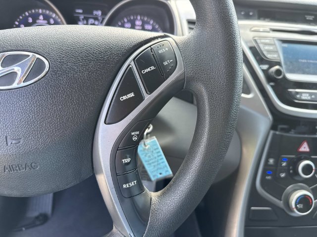 Used 2015 Hyundai Elantra SE w/ Option Group 02 FWD image 23