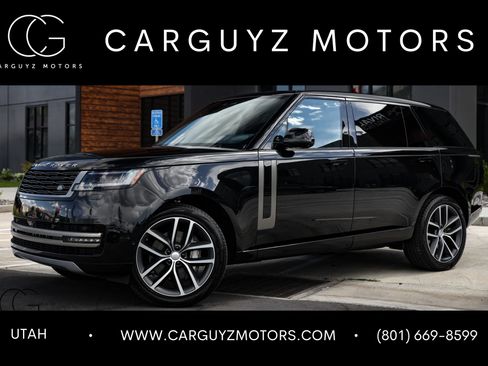 Used 2025 Land Rover Range Rover Long Wheelbase SE AWD/4WD image 1