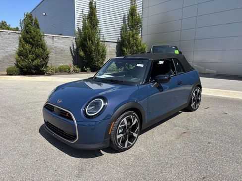 New 2026 MINI Cooper S image 3