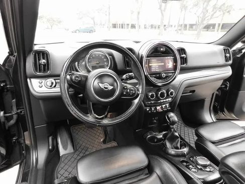 Used 2017 MINI Cooper Countryman ALL4 AWD/4WD image 28