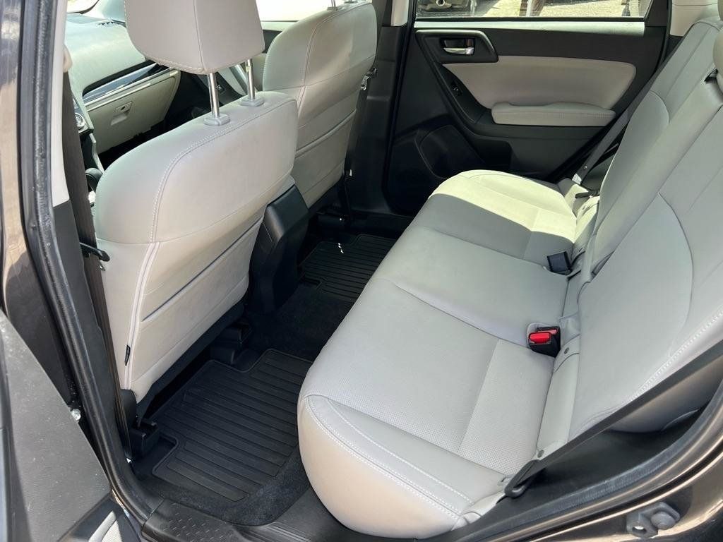 Used 2018 Subaru Forester 2.5i Limited AWD/4WD image 12