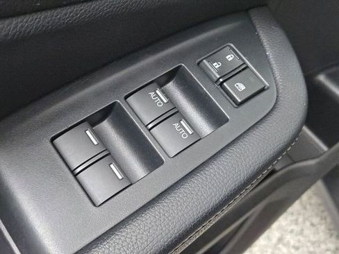 Used 2022 Honda Passport EX-L image 16