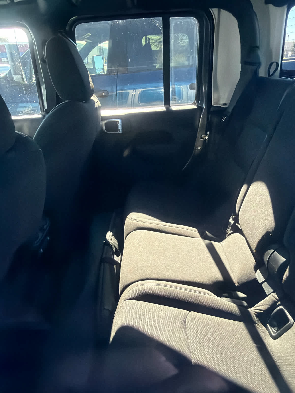 Used 2023 Jeep Gladiator Sport AWD/4WD image 5