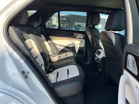 New 2026 Mercedes-Benz GLE 53 AMG 4MATIC image 20