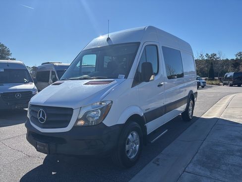 Used 2016 Mercedes-Benz Sprinter 2500 w/ Driver Comfort Package image 7