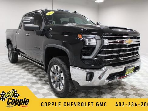 Used 2024 Chevrolet Silverado 2500 LTZ w/ LTZ Convenience Package AWD/4WD image 1