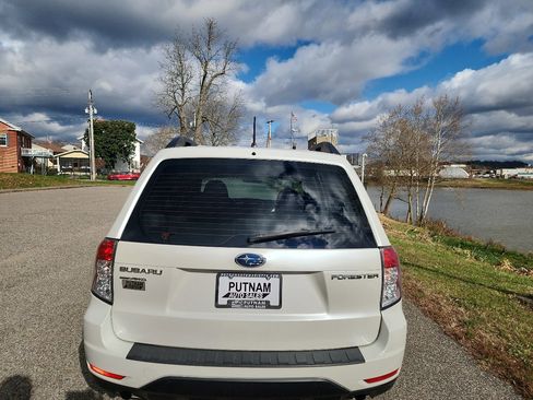 Used 2010 Subaru Forester 2.5X w/ Popular Equipment Group 1A image 4