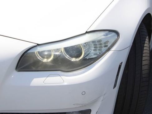 Used 2011 BMW 535i Sedan RWD image 18