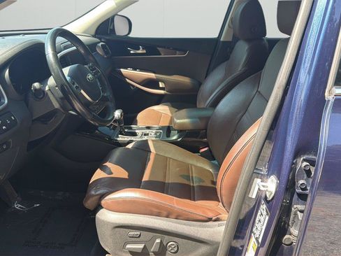Used 2019 Kia Sorento SX w/ SX Touring Package FWD image 10