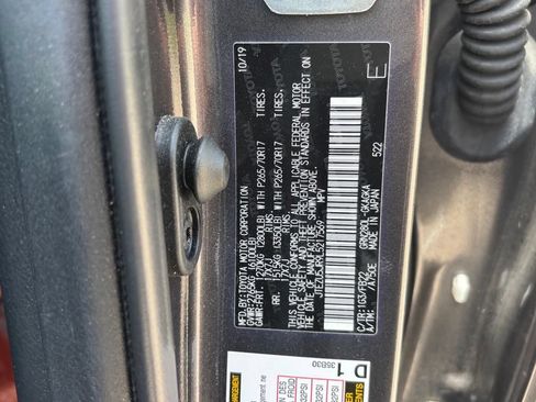 Used 2020 Toyota 4Runner SR5 RWD image 16