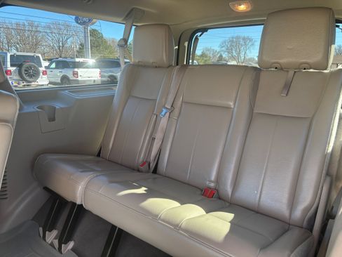 Used 2010 Ford Expedition EL Limited image 13