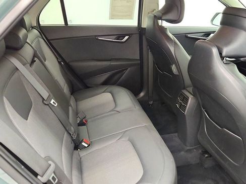 Used 2023 Kia Niro EX image 22