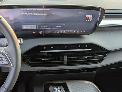 New 2026 Buick Enclave Avenir w/ Super Cruise Package image 11