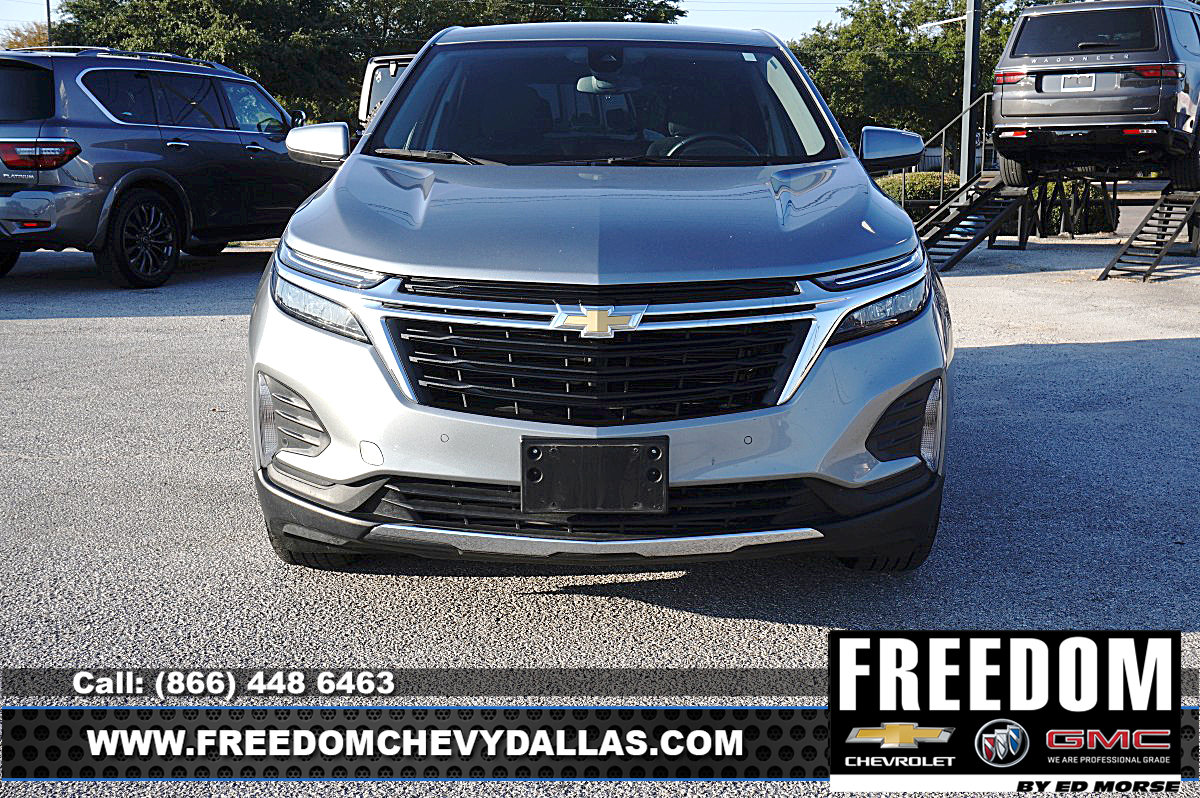 Used 2024 Chevrolet Equinox LT AWD/4WD image 2