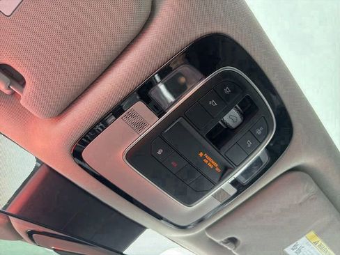 Used 2021 Hyundai Santa Fe SEL w/ Convenience + Premium Package image 29