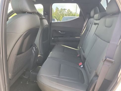 New 2025 Hyundai Santa Cruz Limited image 8