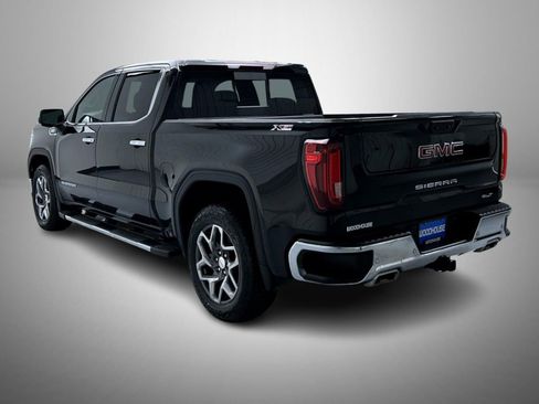 Used 2024 GMC Sierra 1500 SLT w/ SLT Premium Plus Package AWD/4WD image 7