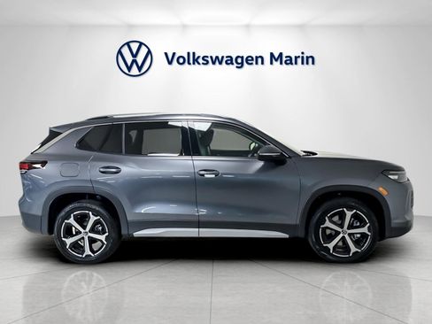 New 2026 Volkswagen Tiguan SE image 6