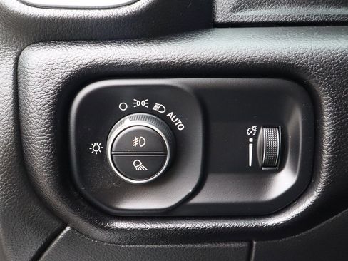 Used 2024 RAM 2500 Big Horn image 19