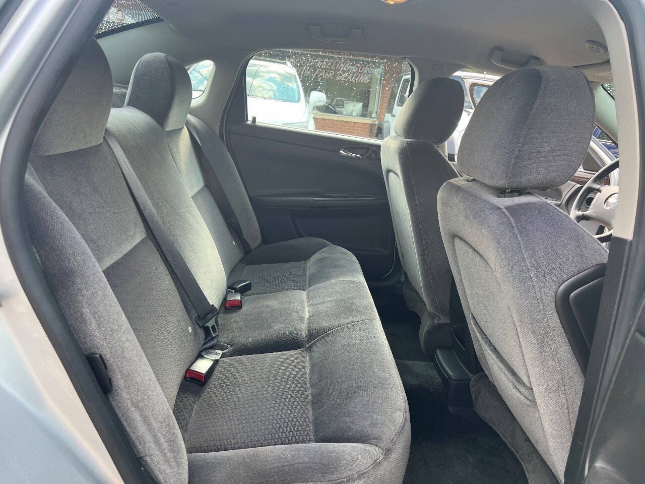 Used 2012 Chevrolet Impala LS FWD image 19