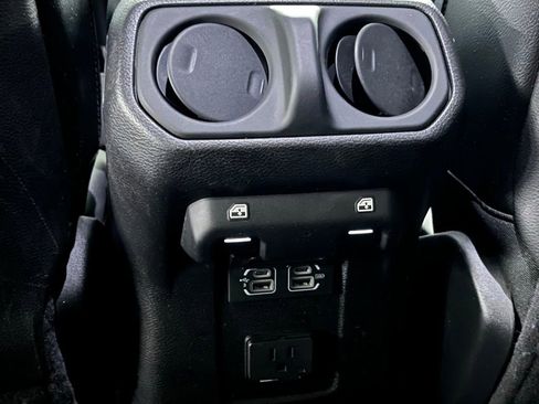 Used 2018 Jeep Wrangler Unlimited Rubicon w/ Dual Top Group image 20