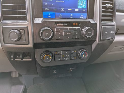 Used 2022 Ford F250 XLT AWD/4WD image 20