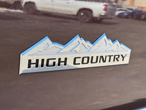 Used 2016 Chevrolet Silverado 1500 High Country w/ High Country Premium Package image 42