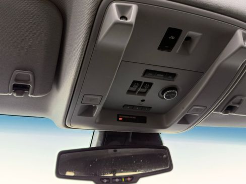 Used 2020 GMC Yukon Denali w/ Denali Ultimate Package image 51