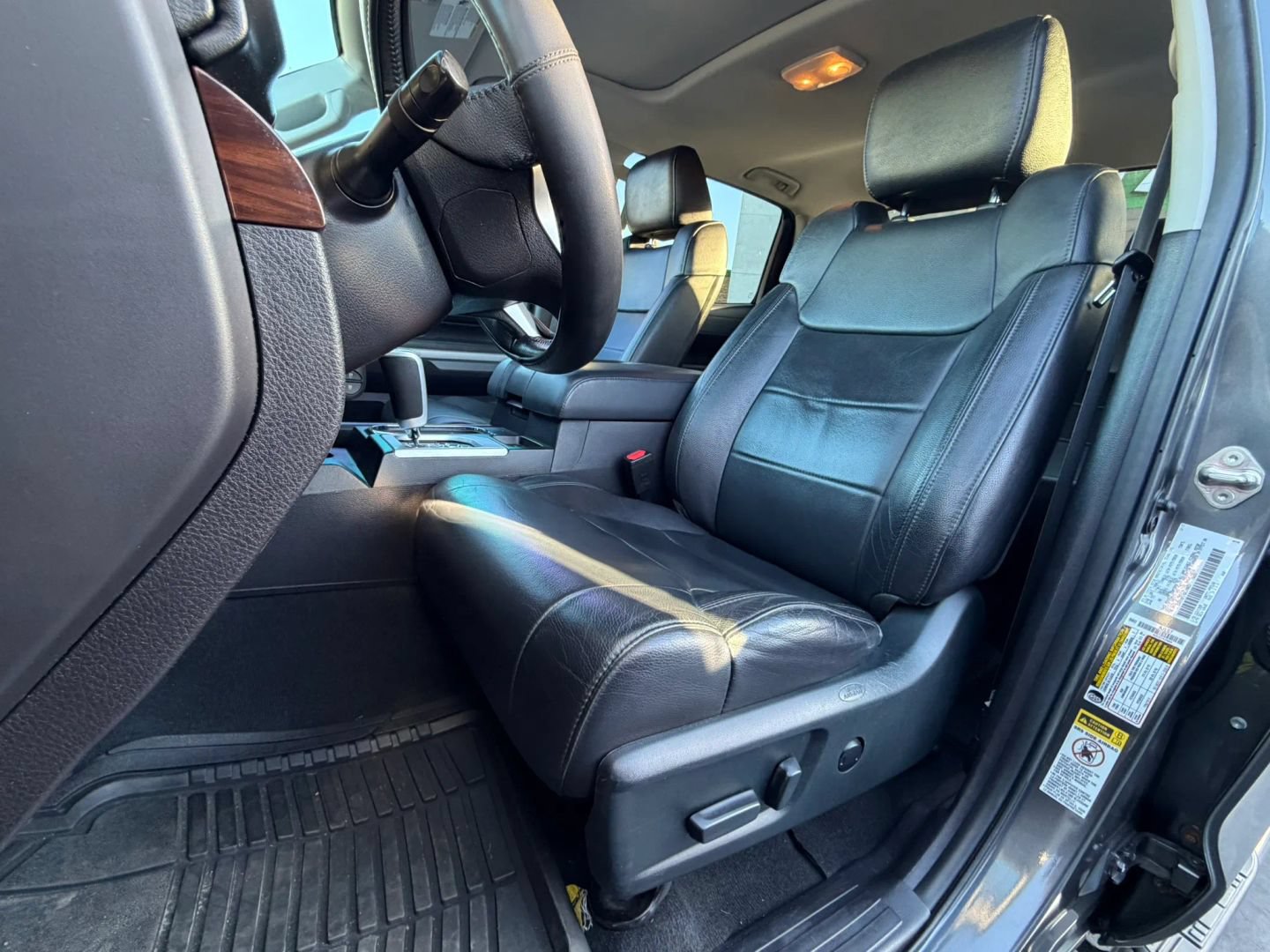 Used 2016 Toyota Tundra Limited RWD image 11