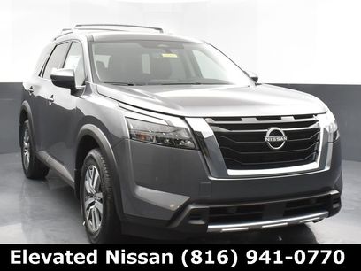 New 2025 Nissan Pathfinder SL