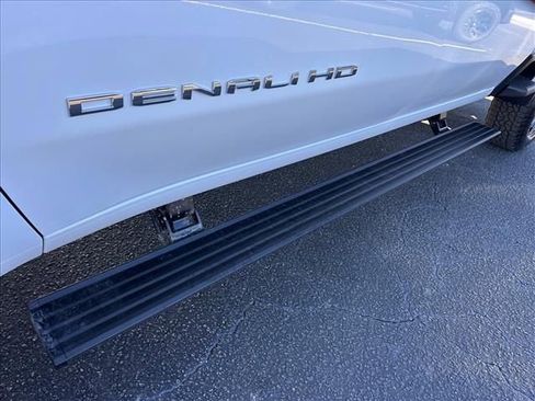 New 2026 GMC Sierra 2500 Denali w/ Denali Reserve Package image 16
