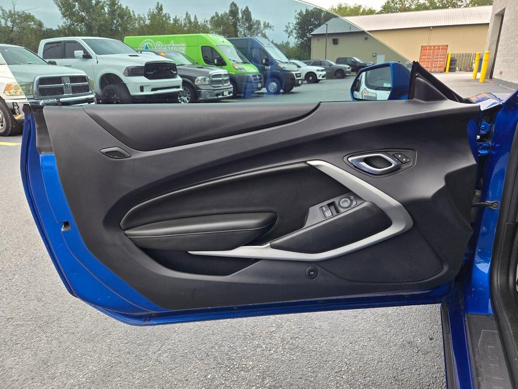 Used 2016 Chevrolet Camaro LT w/ RS Package RWD image 11
